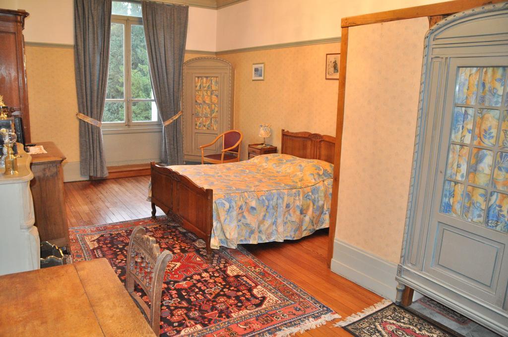 Criquetot-lʼEsneval Chambres D'Hotes Le Manoir D'Esneval الغرفة الصورة