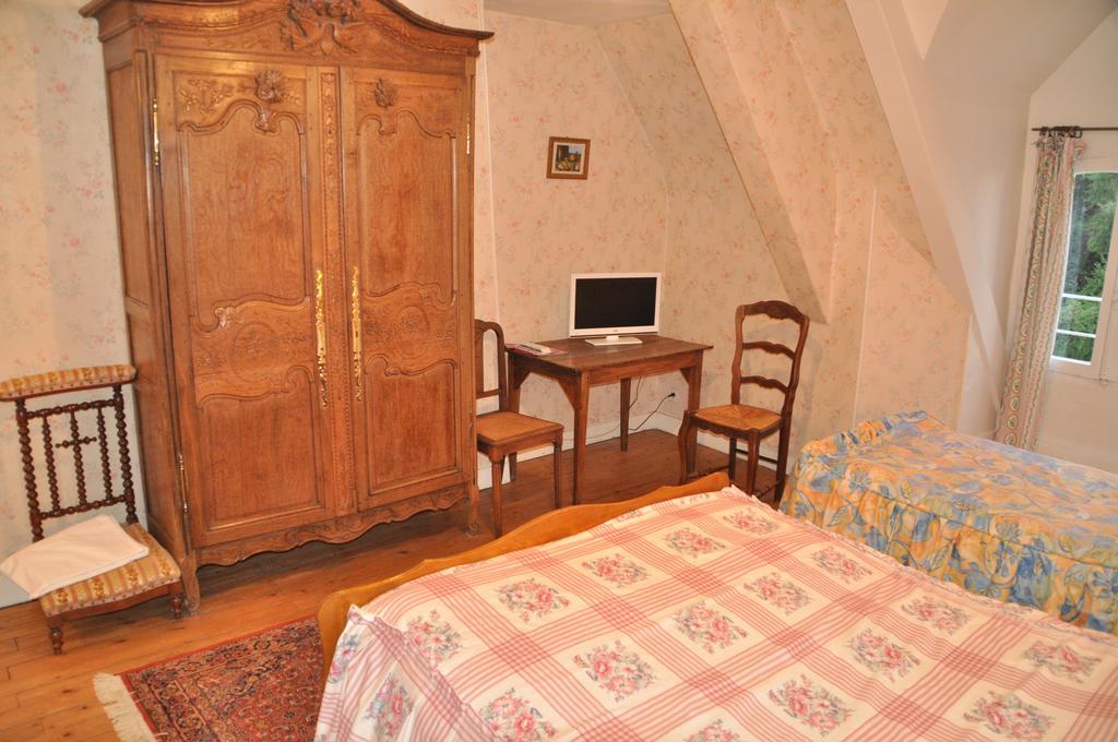 Criquetot-lʼEsneval Chambres D'Hotes Le Manoir D'Esneval الغرفة الصورة