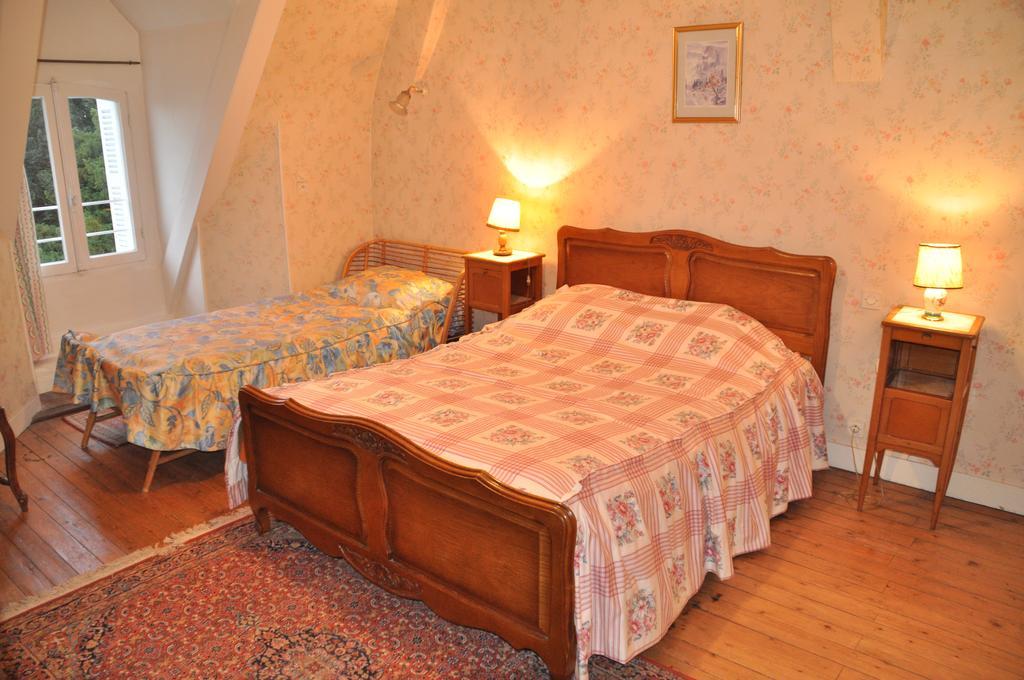 Criquetot-lʼEsneval Chambres D'Hotes Le Manoir D'Esneval الغرفة الصورة