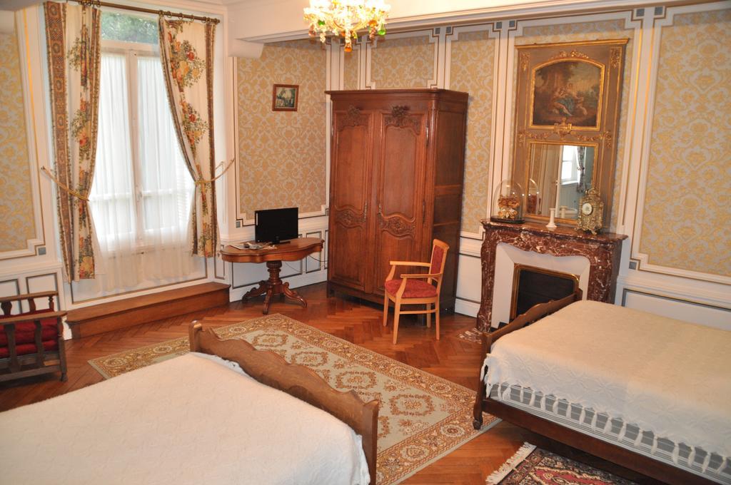 Criquetot-lʼEsneval Chambres D'Hotes Le Manoir D'Esneval الغرفة الصورة